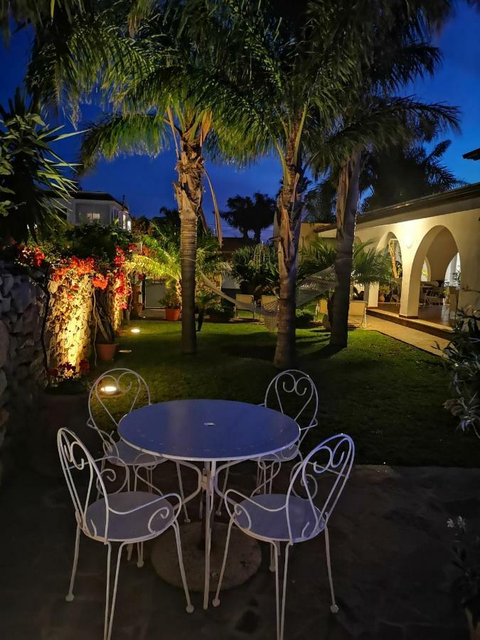 Villa Manzella Piscina Privata Чинизи Екстериор снимка