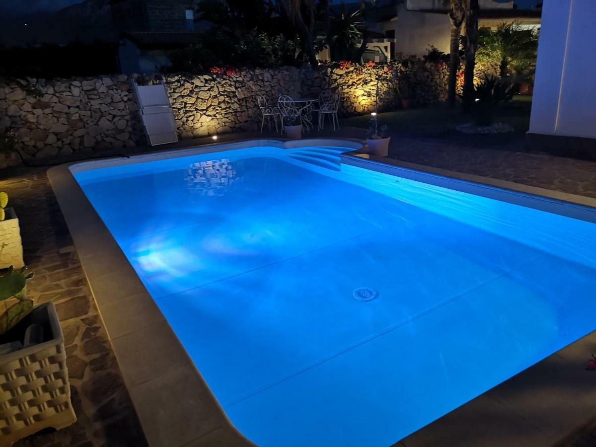 Villa Manzella Piscina Privata Чинизи Екстериор снимка